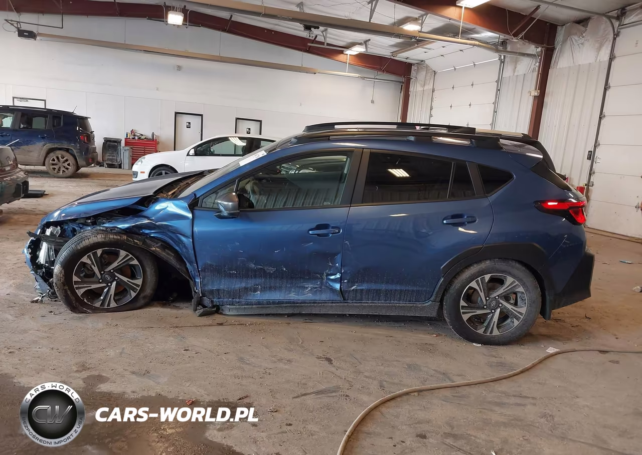 2025 Subaru Crosstrek Premium VIN:JF2GUHDC1SH236815 - 14