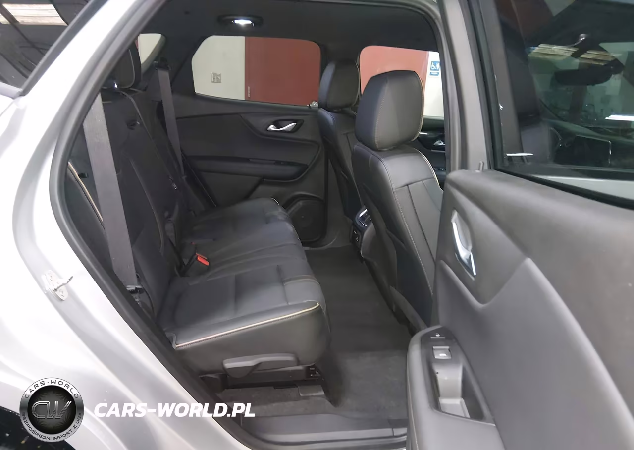 2019 Chevrolet Blazer Premier VIN:3GNKBKRS8KS682082 - 8