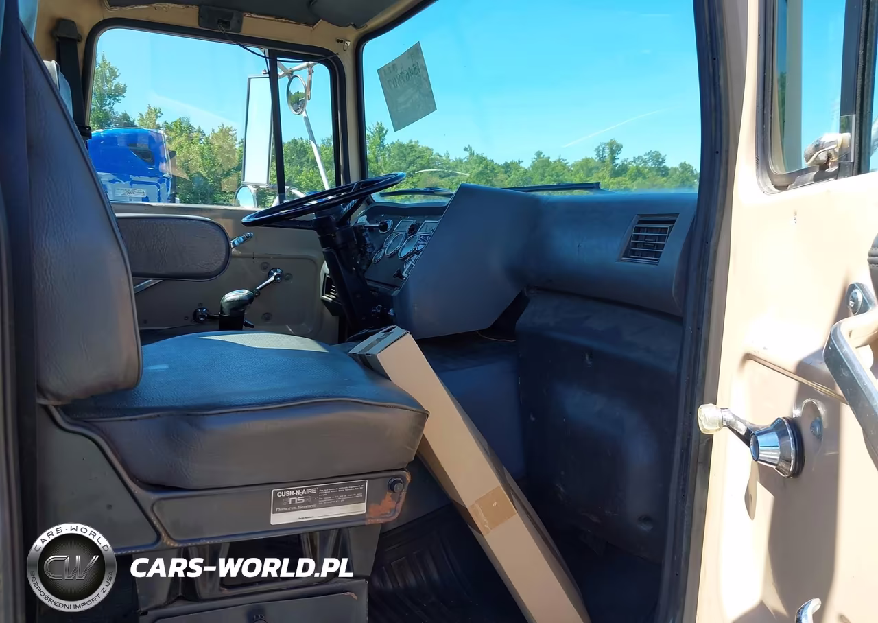 1993 Ford N-Series Lnt9000 VIN:1FTZW90X3PVA34261 - 6