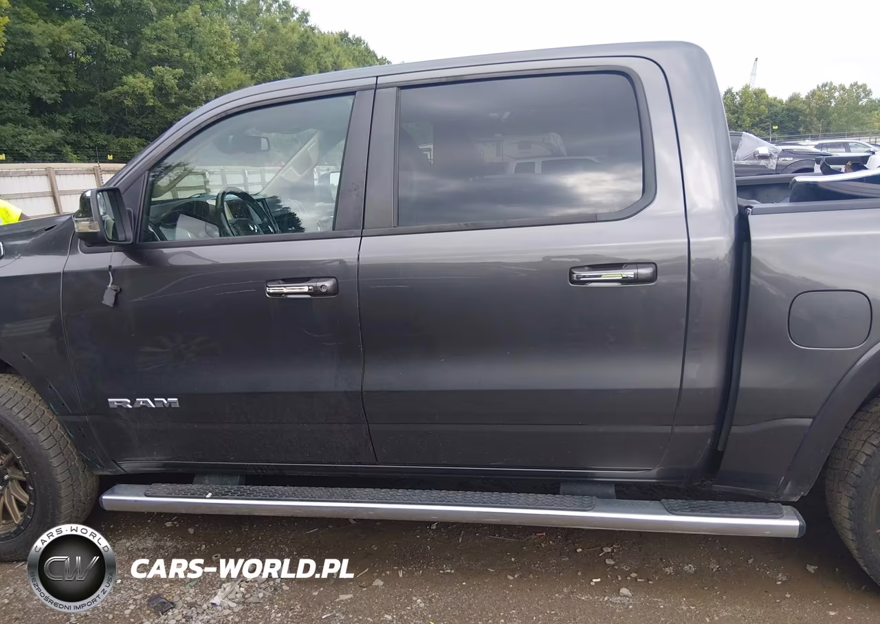 2019 Ram 1500 Laramie 4X4 5'7 Box VIN:1C6SRFJTXKN553004 - 15