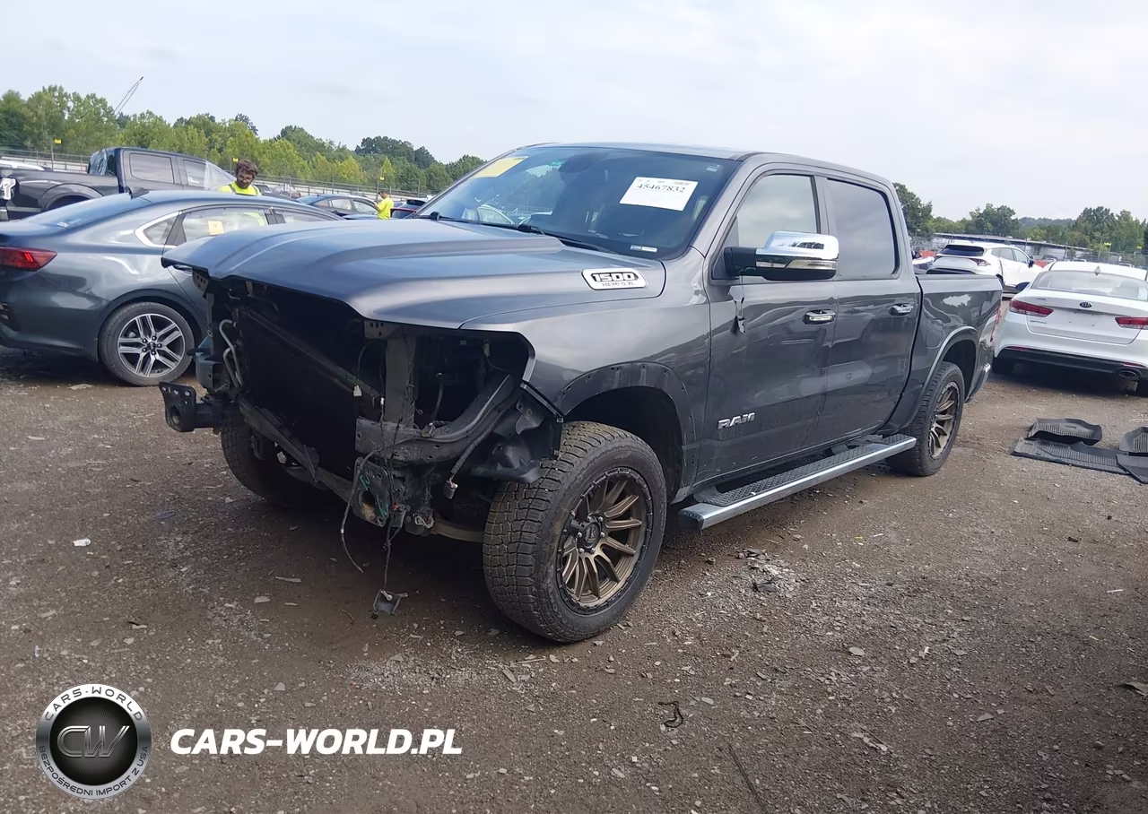 2019 Ram 1500 Laramie 4X4 5'7 Box VIN:1C6SRFJTXKN553004 - 2
