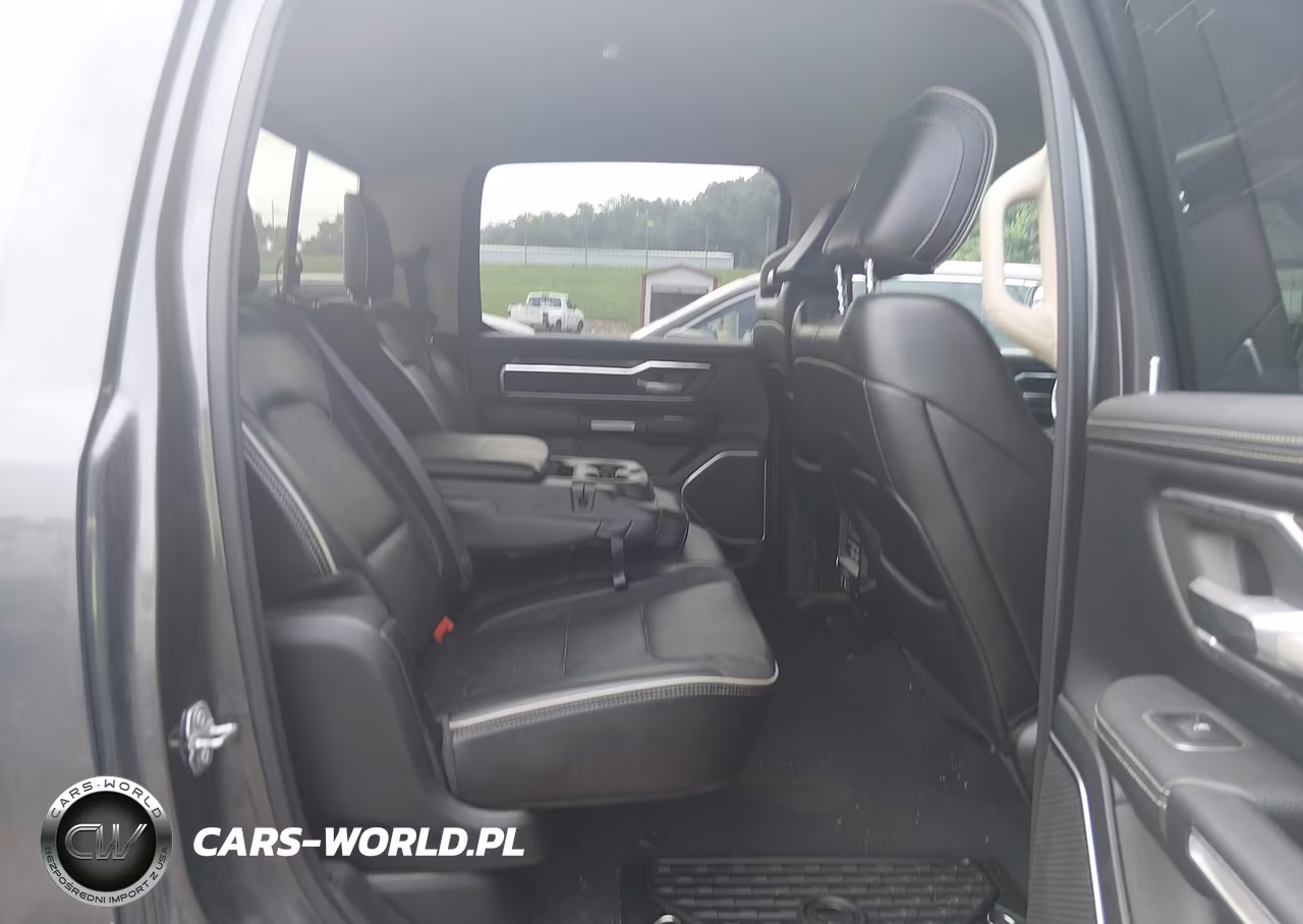2019 Ram 1500 Laramie 4X4 5'7 Box VIN:1C6SRFJTXKN553004 - 8
