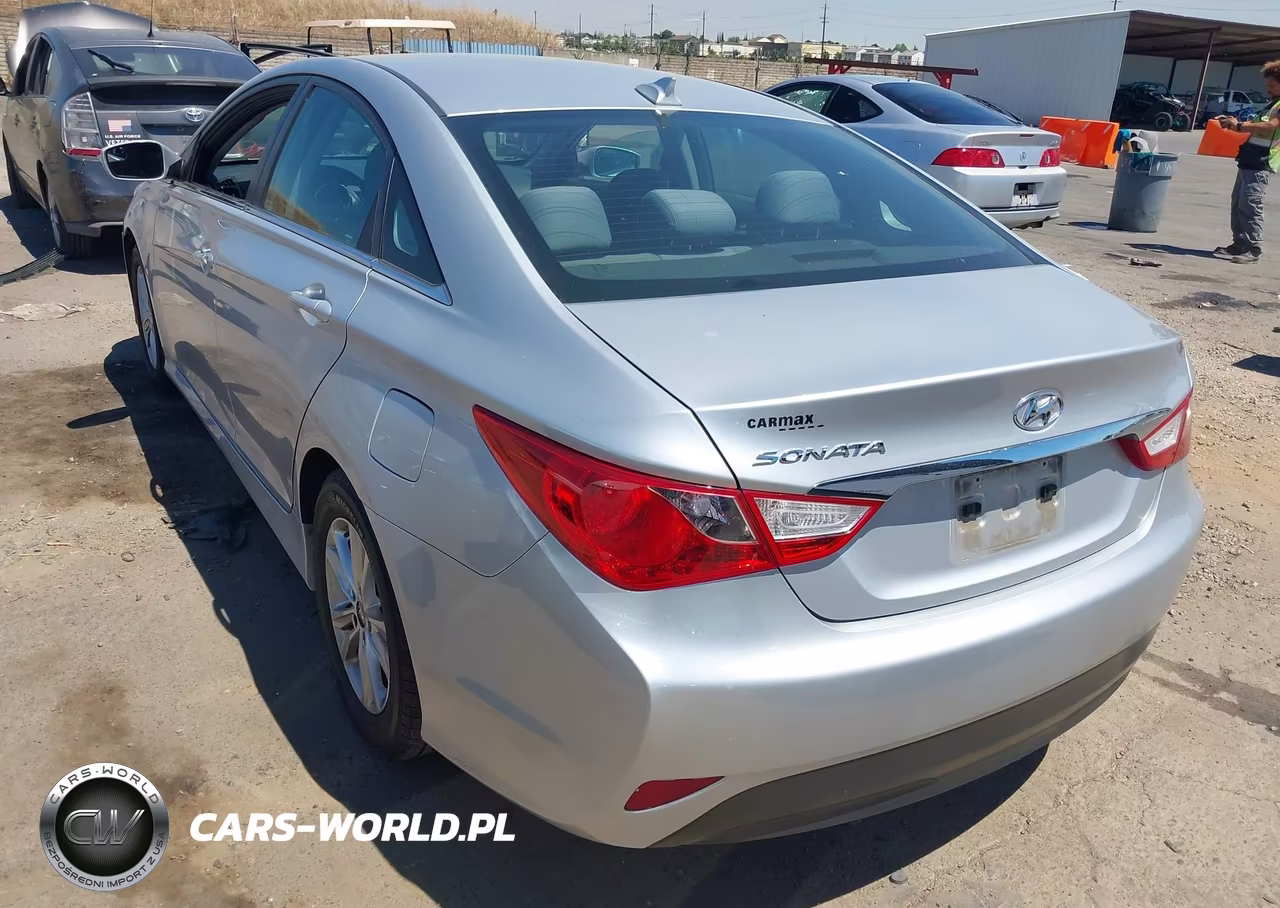 2014 Hyundai Sonata Gls VIN:5NPEB4AC3EH914043 - 3