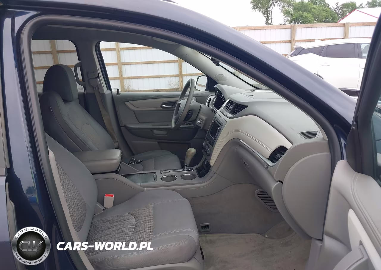 2016 Chevrolet Traverse Ls VIN:1GNKRFKD3GJ297908 - 5