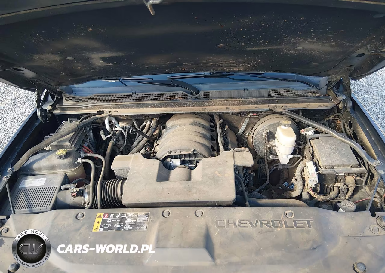2019 Chevrolet Suburban Ls VIN:1GNSKGKC9KR348274 - 10