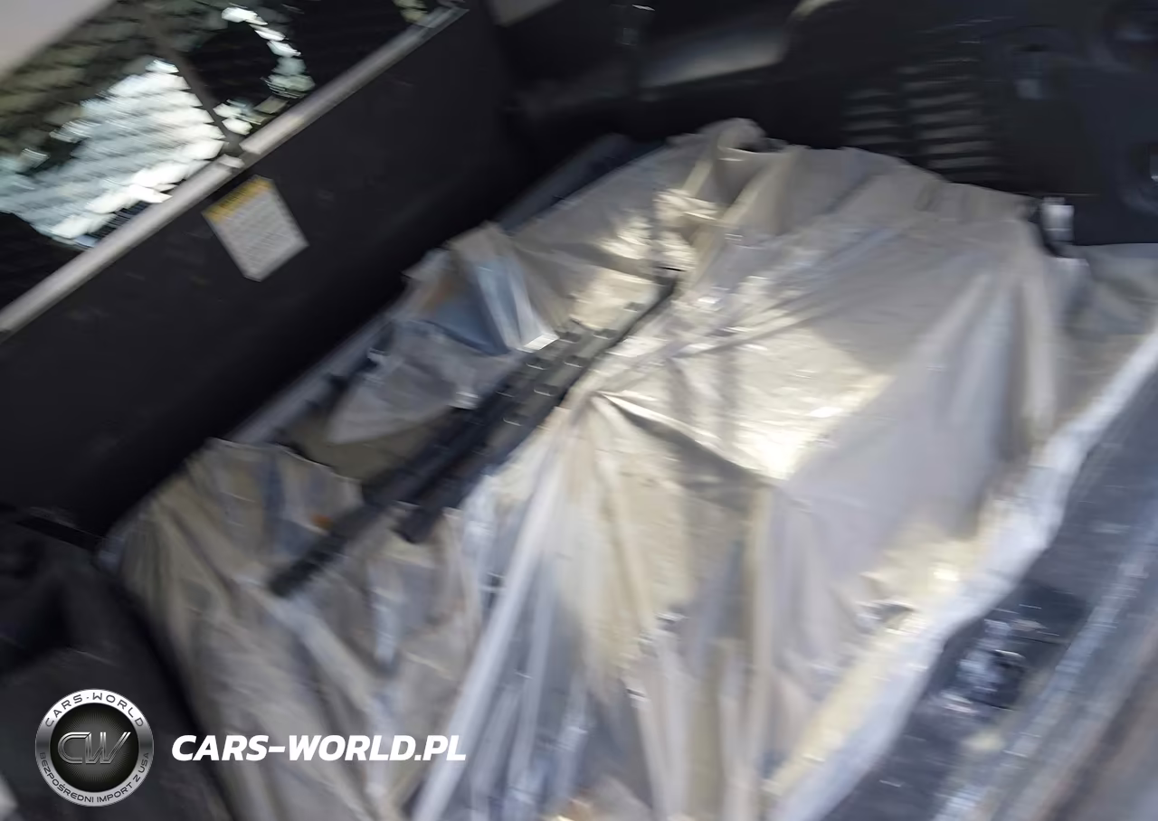 2019 Chevrolet Suburban Ls VIN:1GNSKGKC9KR348274 - 12