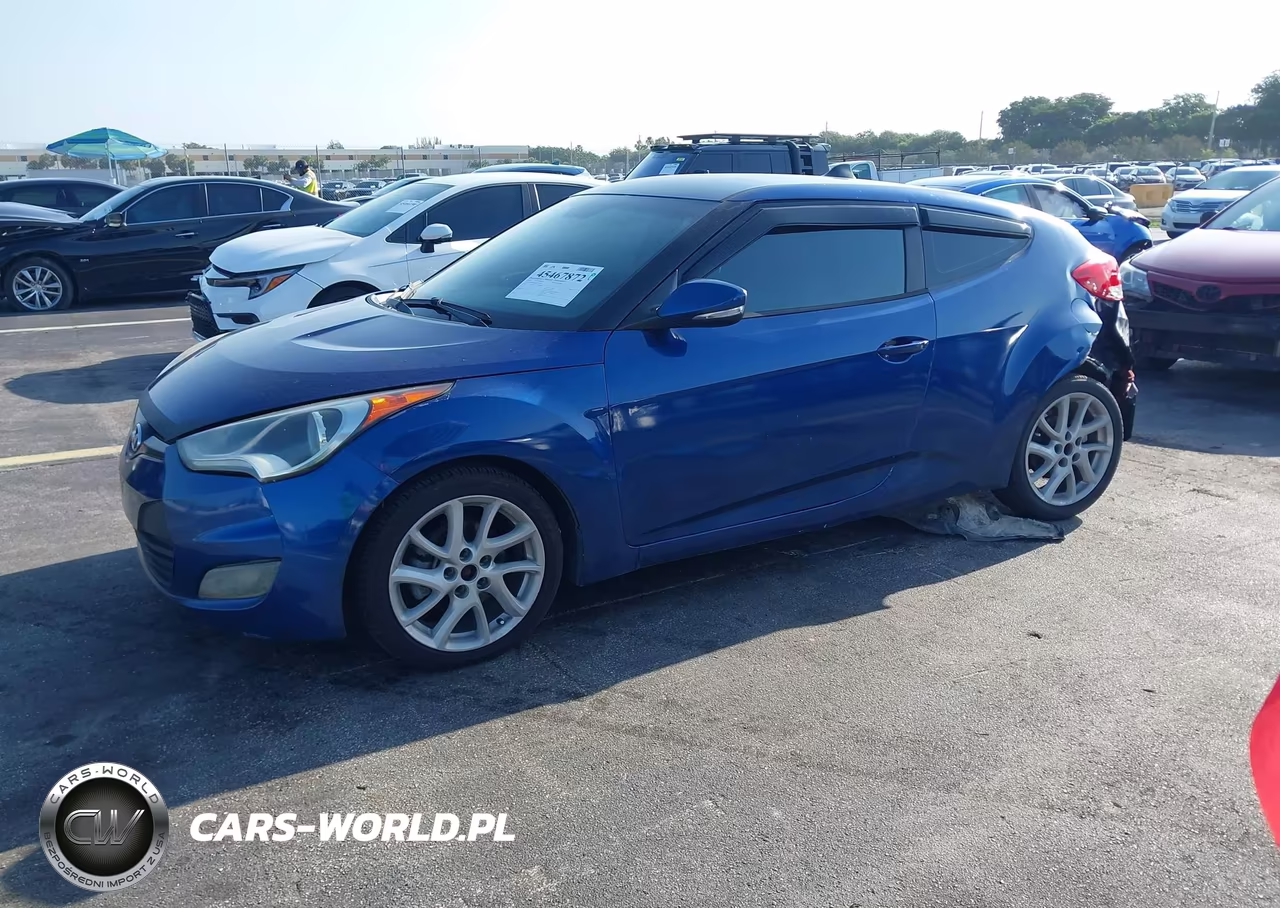 2017 Hyundai Veloster VIN:KMHTC6AD6HU305706 - 2