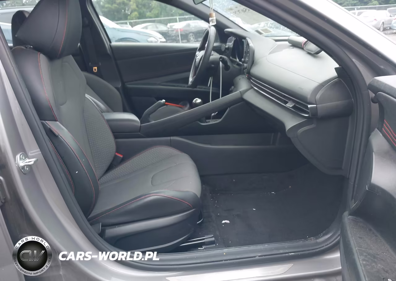 2021 Hyundai Elantra N Line VIN:KMHLR4AF3MU173521 - 5