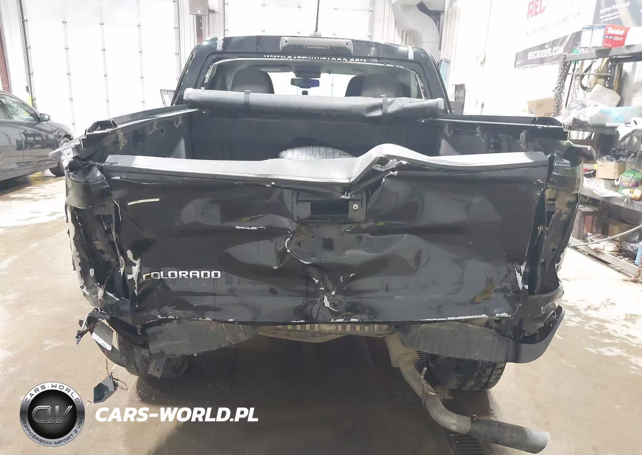 2015 Chevrolet Colorado Z71 VIN:1GCGTCE31F1168405 - 6