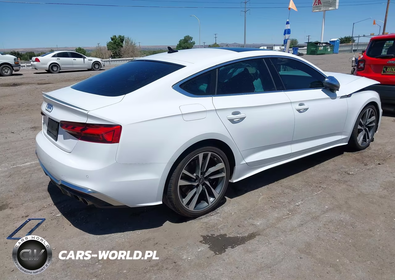2024 Audi S5 Sportback Premium Plus Tfsi Quattro Tiptronic VIN:WAUC4CF55RA027768 - 4