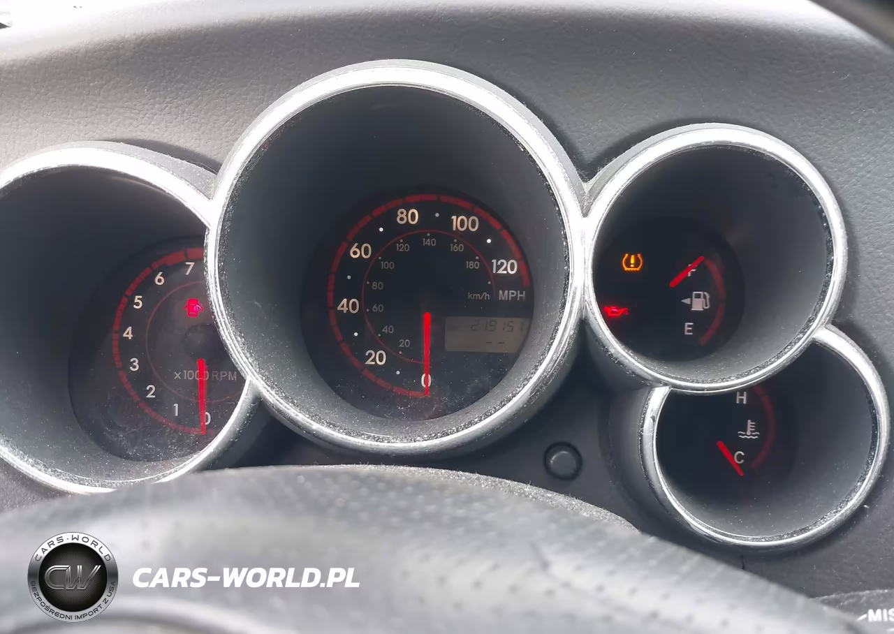 2008 Pontiac Vibe VIN:5Y2SL65818Z410413 - 7