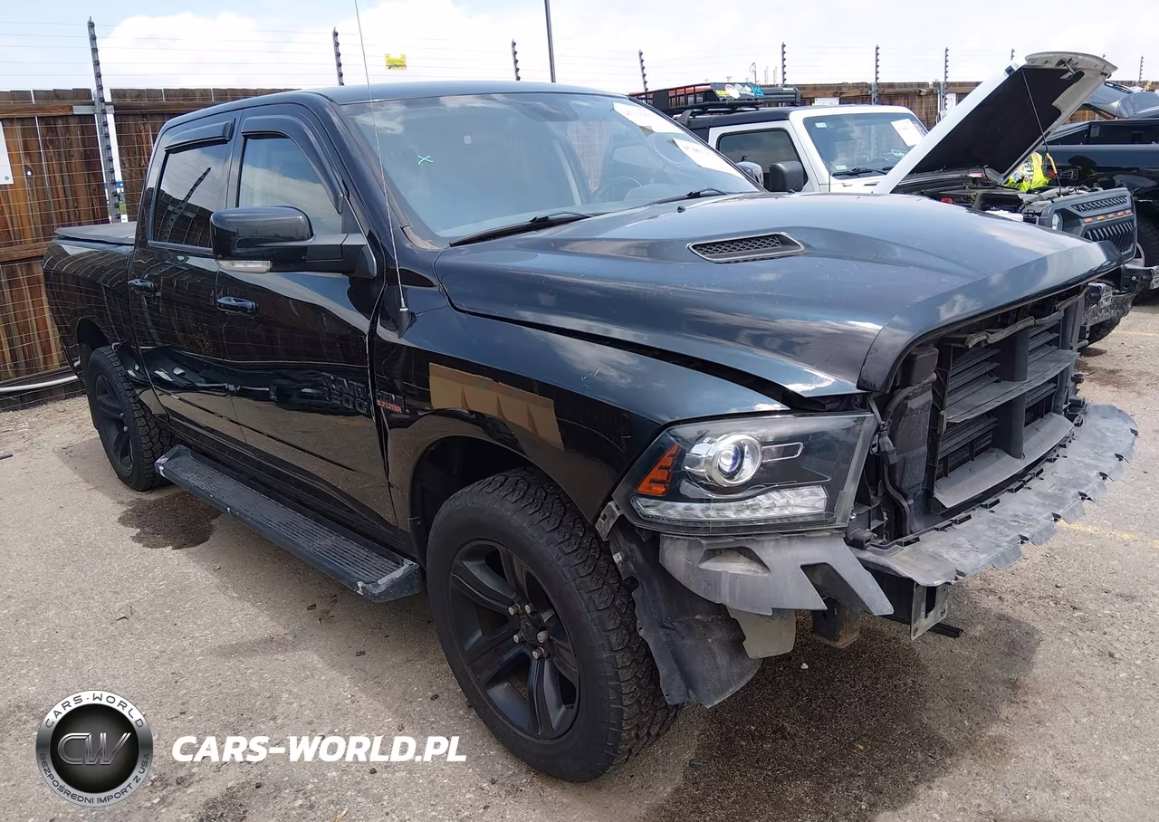 2018 Ram 1500 Sport VIN:1C6RR7MT8JS240937 - 1