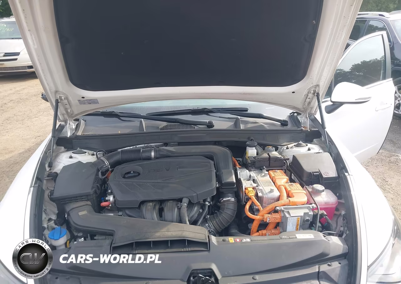 2023 Hyundai Sonata Hybrid Blue VIN:KMHL24JJ5PA069790 - 10