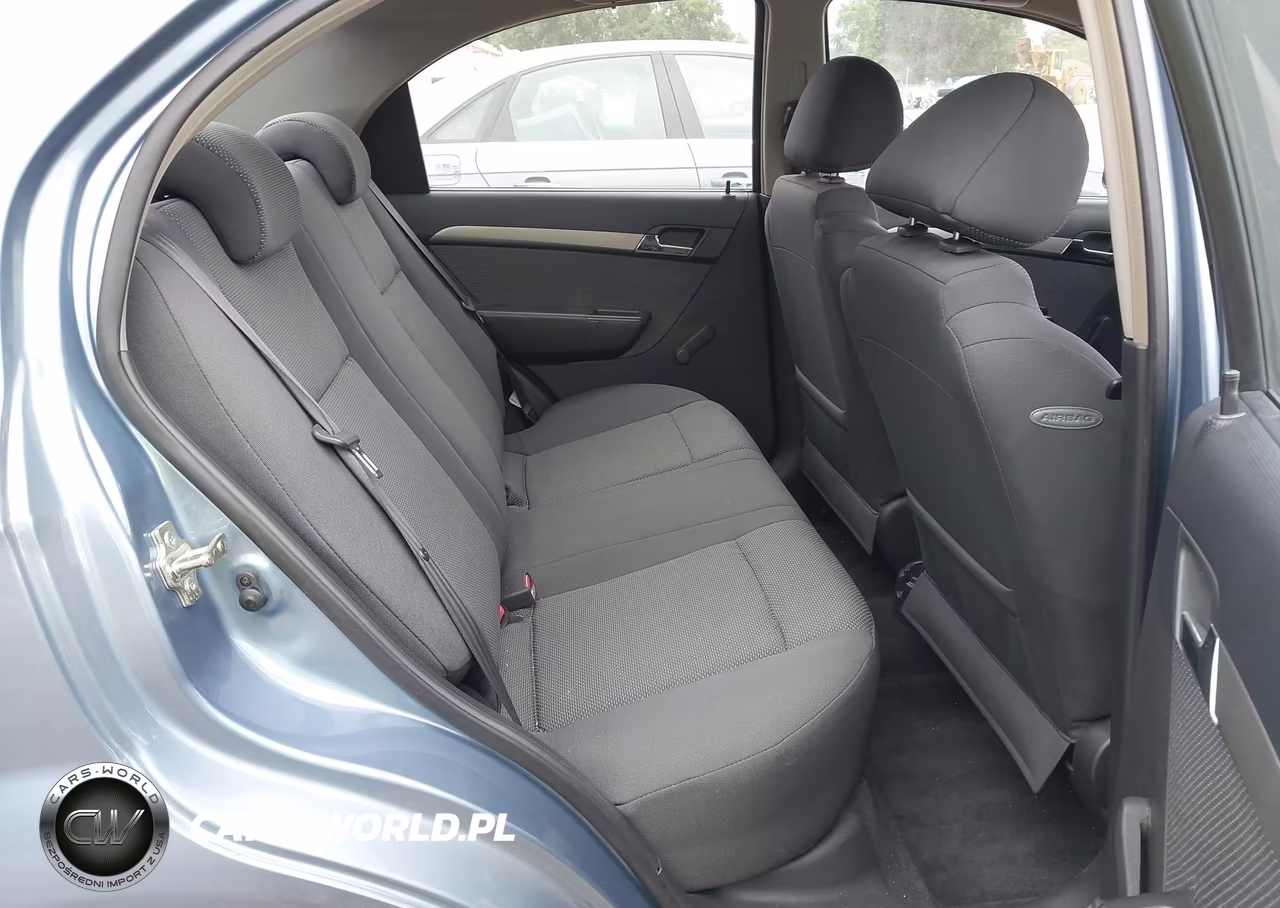 2007 Chevrolet Aveo Ls VIN:KL1TD56677B142572 - 8