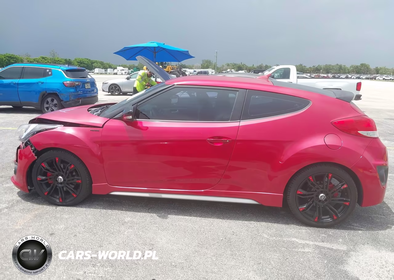 2016 Hyundai Veloster Turbo VIN:KMHTC6AE2GU273084 - 14