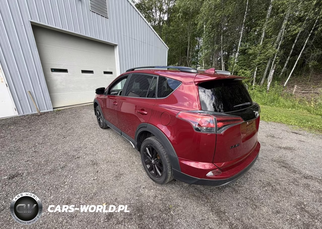 2018 Toyota Rav4 Adventure VIN:2T3RFREV4JW766535 - 3