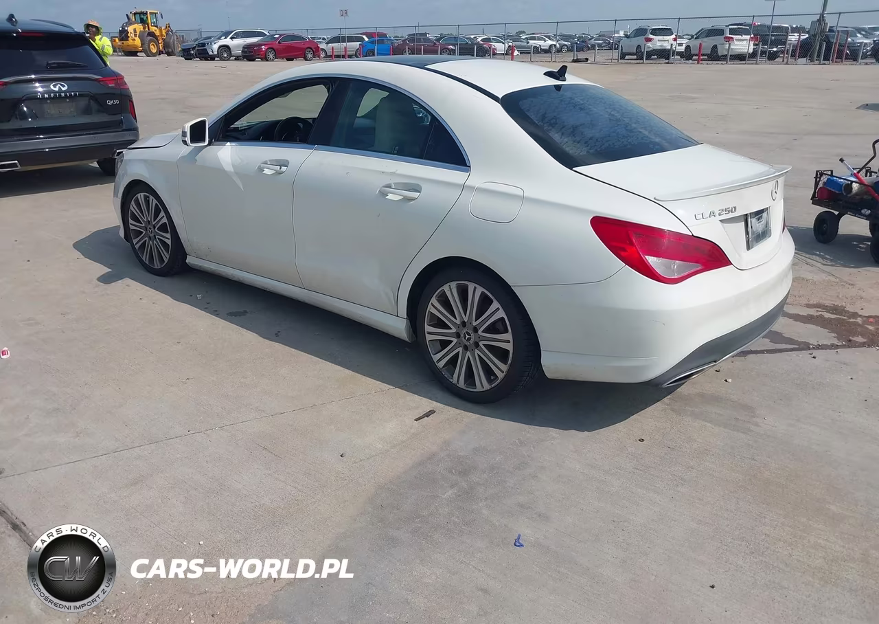 2018 Mercedes-Benz Cla 250 VIN:WDDSJ4EB4JN576241 - 3