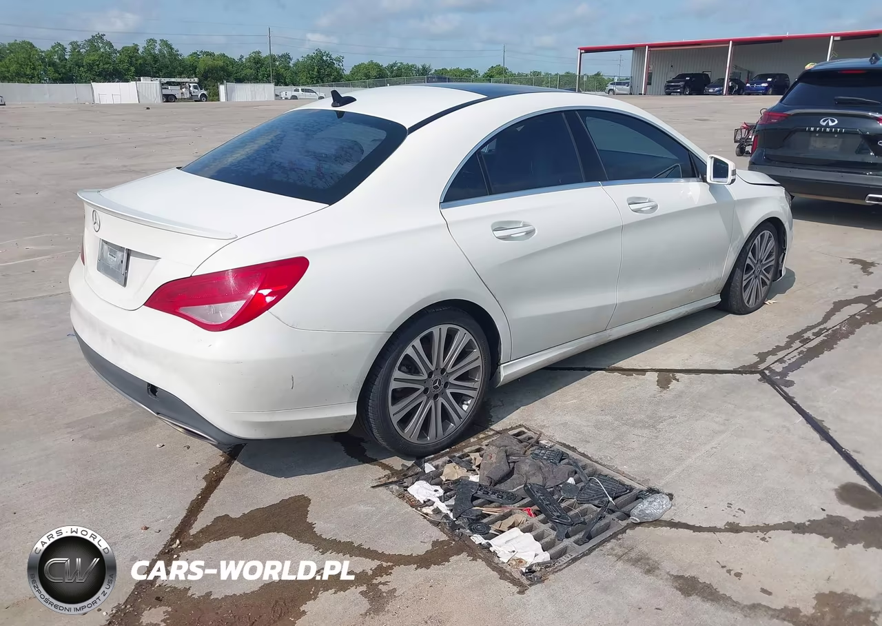 2018 Mercedes-Benz Cla 250 VIN:WDDSJ4EB4JN576241 - 4