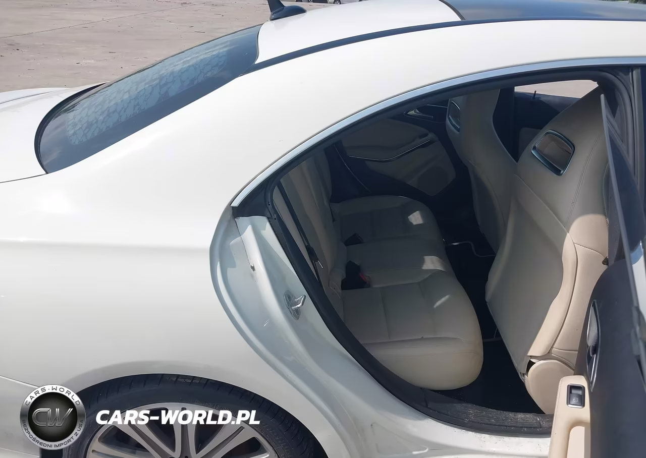 2018 Mercedes-Benz Cla 250 VIN:WDDSJ4EB4JN576241 - 8