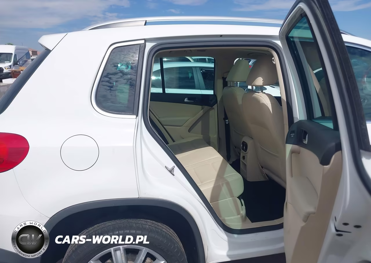 2016 Volkswagen Tiguan Se VIN:WVGBV7AX0GW590461 - 8