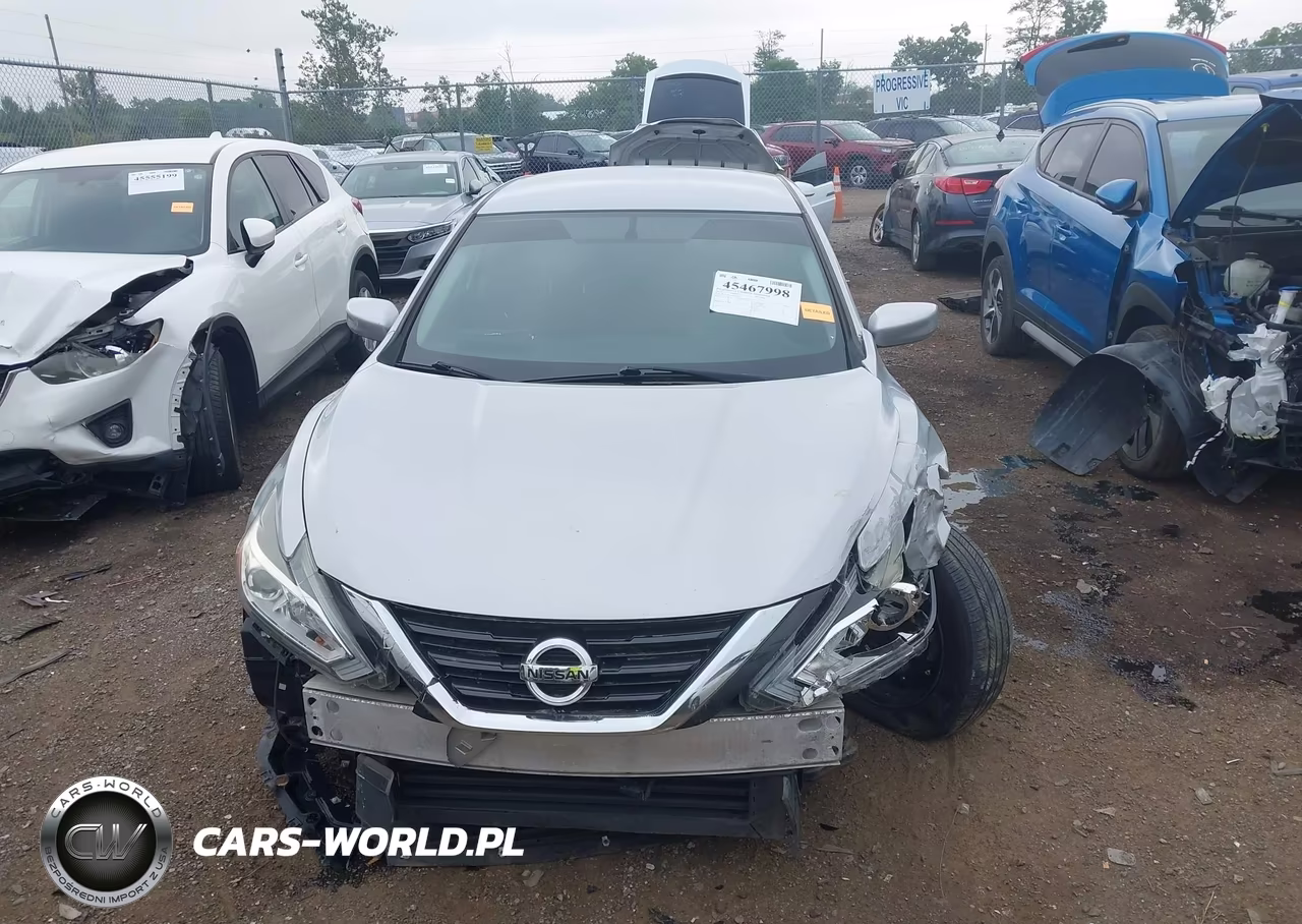 2017 Nissan Altima 2.5 S VIN:1N4AL3AP3HN343897 - 13