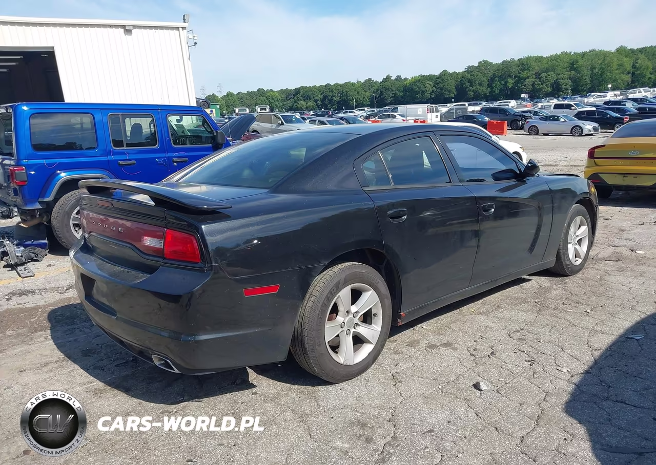 2011 Dodge Charger VIN:2B3CL3CG3BH525097 - 4