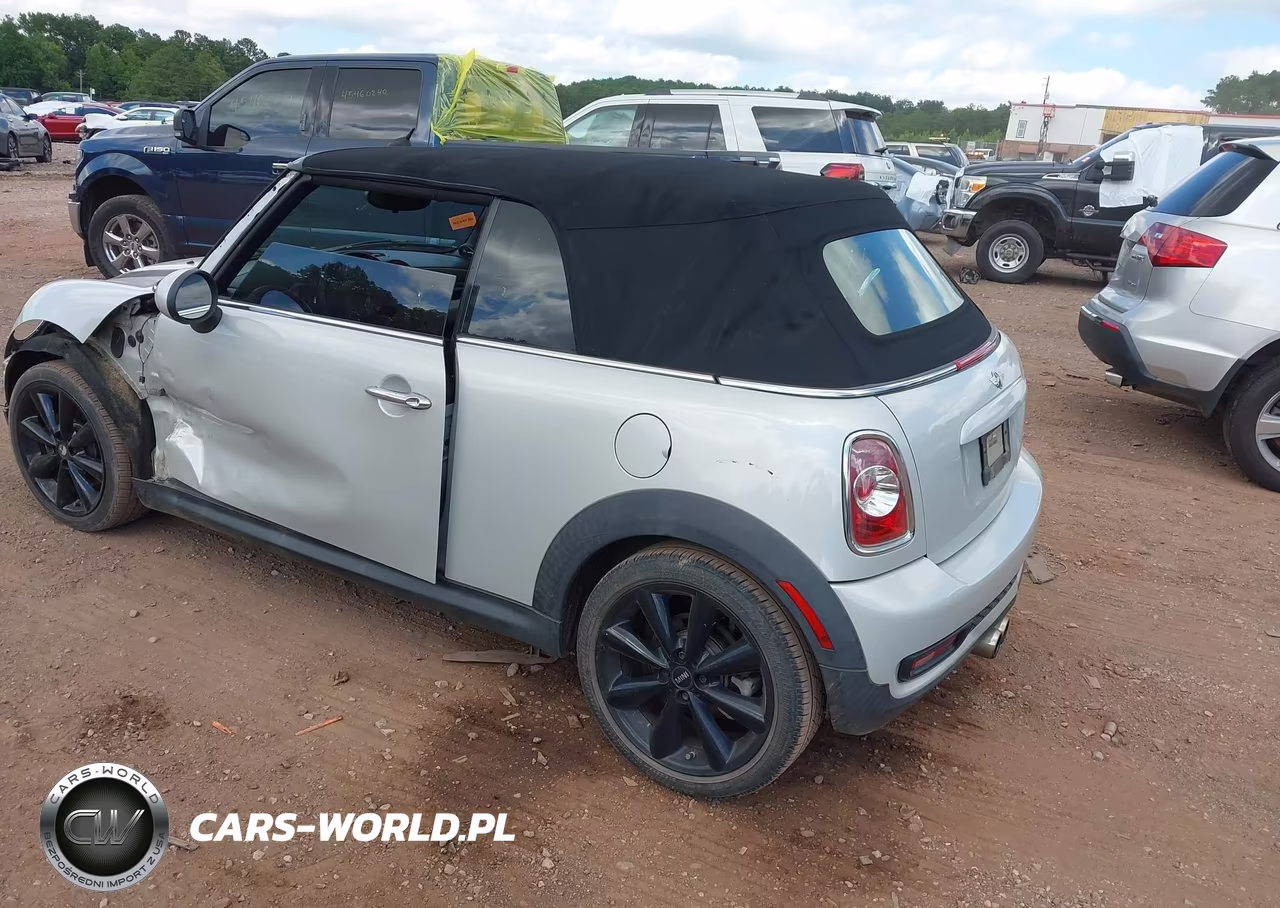 2014 Mini Convertible Cooper S VIN:WMWZP3C59ET298093 - 3