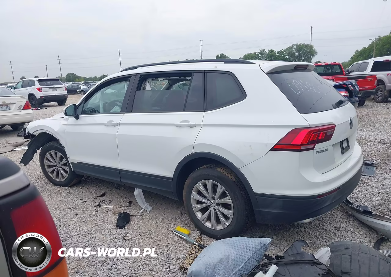 2018 Volkswagen Tiguan 2.0T S VIN:3VV0B7AX2JM094803 - 15