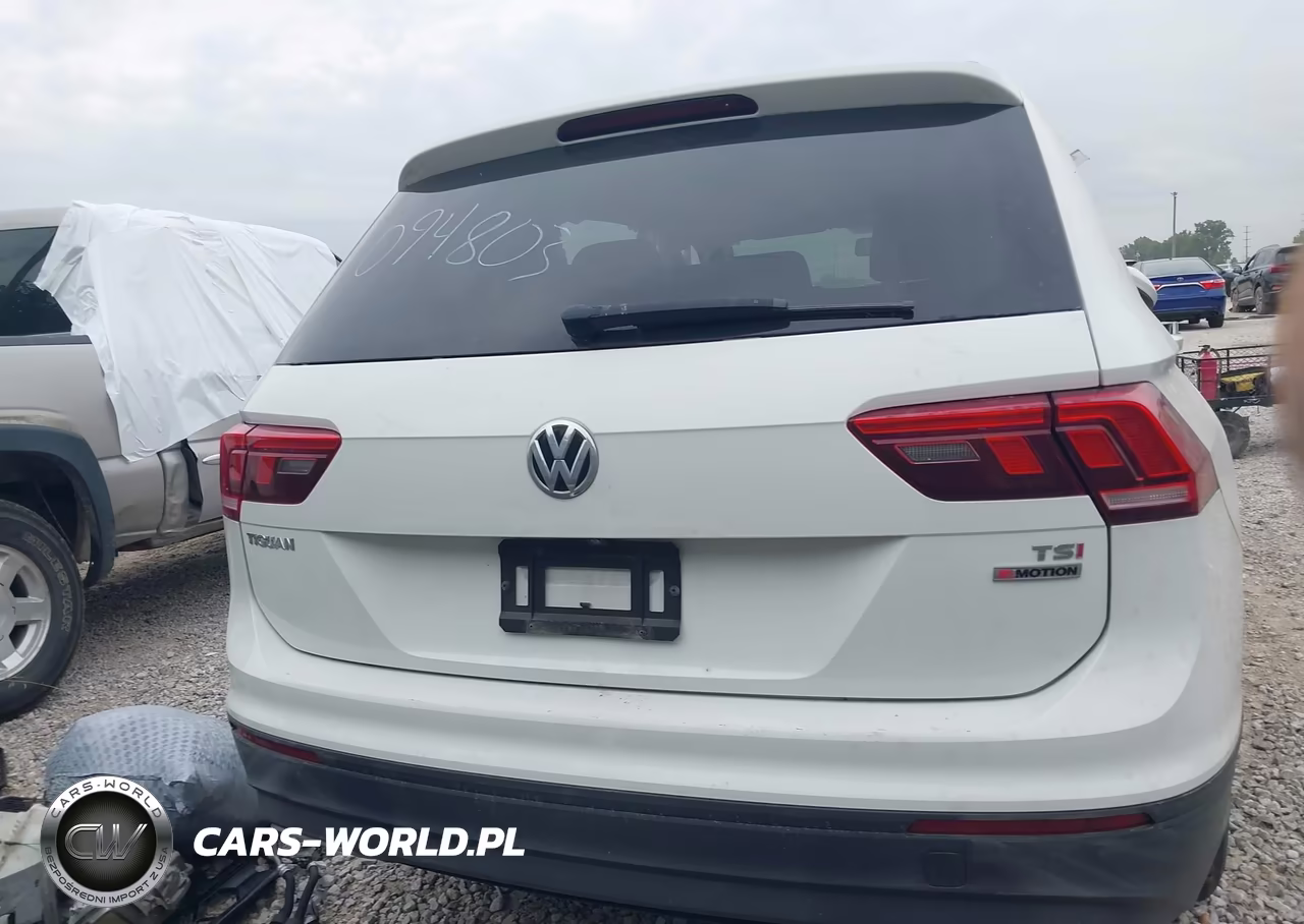 2018 Volkswagen Tiguan 2.0T S VIN:3VV0B7AX2JM094803 - 17