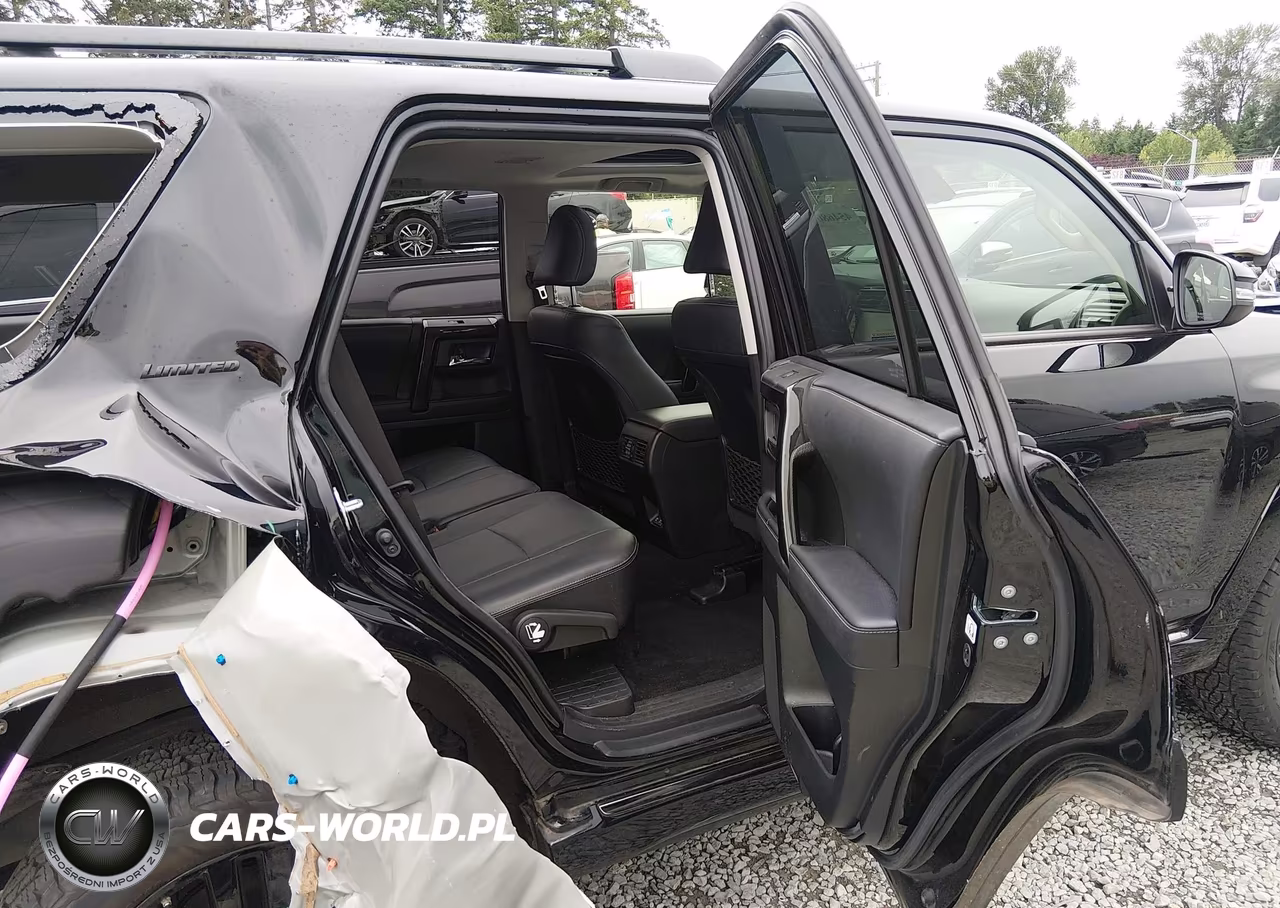 2021 Toyota 4Runner Nightshade Special Edition VIN:JTEJU5JR5M5968439 - 8