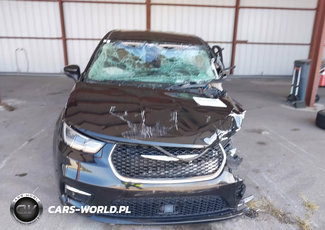 2023 Chrysler Pacifica Touring L VIN:2C4RC1BG7PR574089 - 15