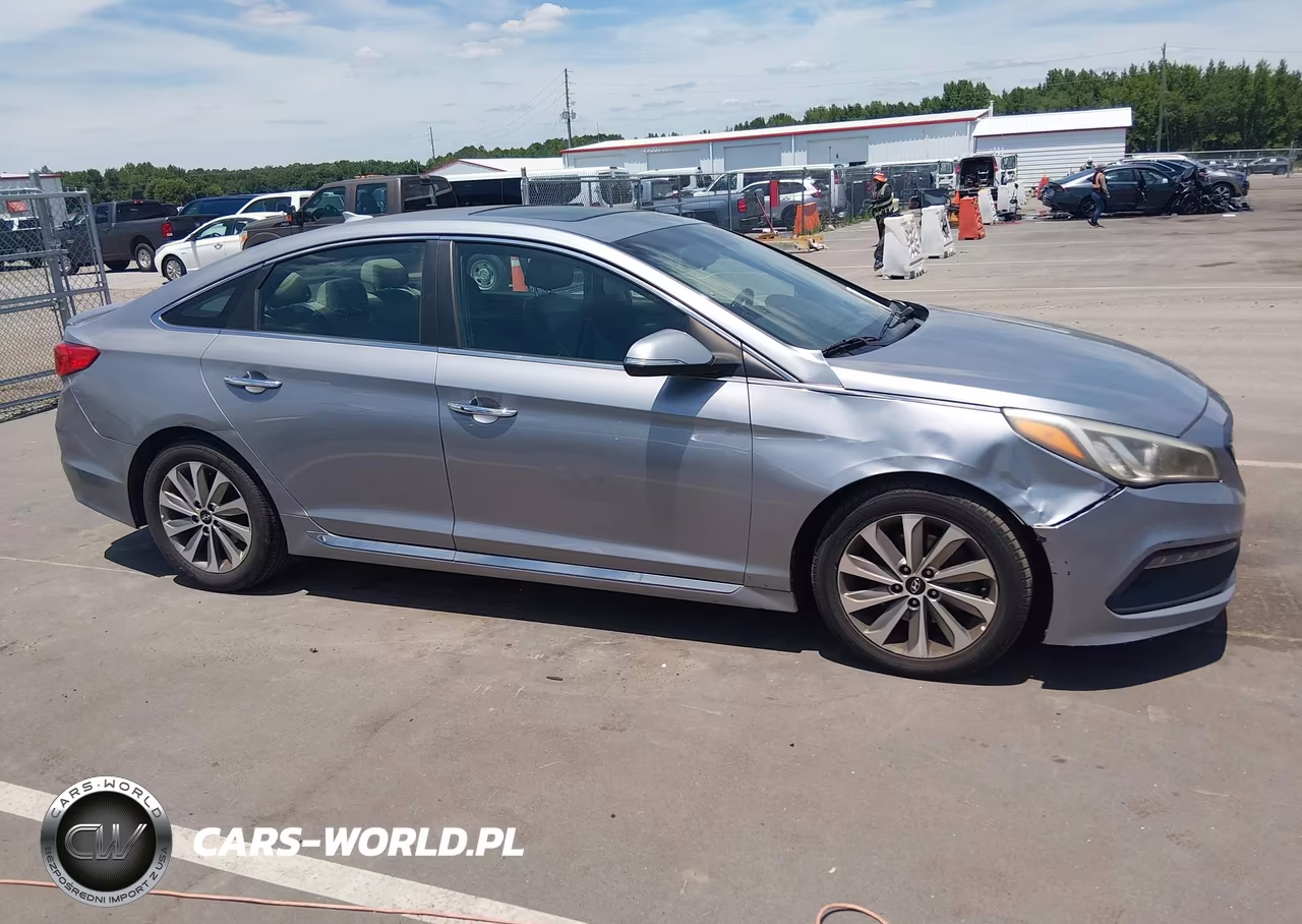 2016 Hyundai Sonata Sport VIN:5NPE34AF8GH379530 - 13
