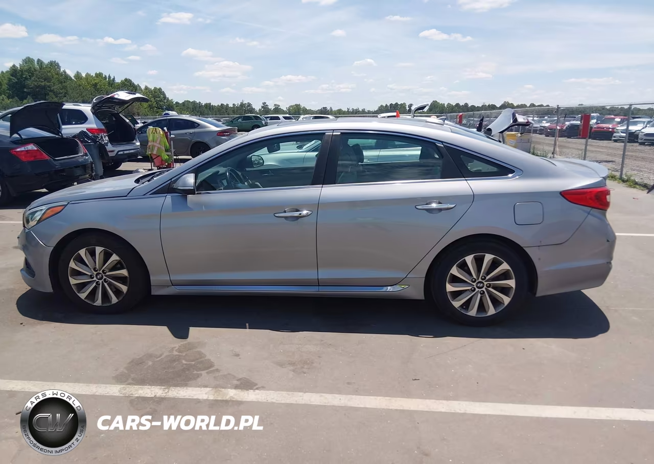 2016 Hyundai Sonata Sport VIN:5NPE34AF8GH379530 - 14