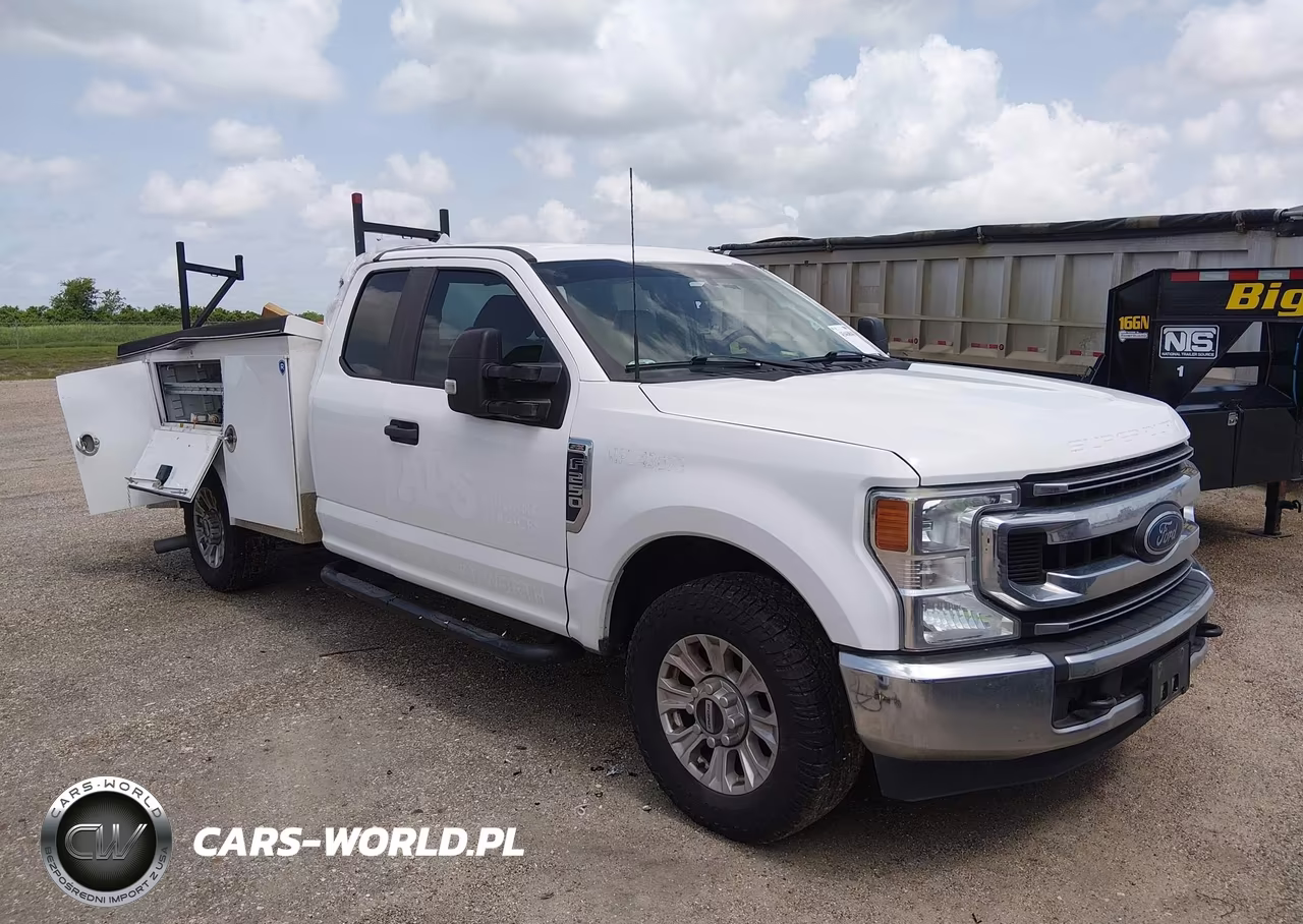 2022 Ford F-250 – zdjęcie 1 z 18