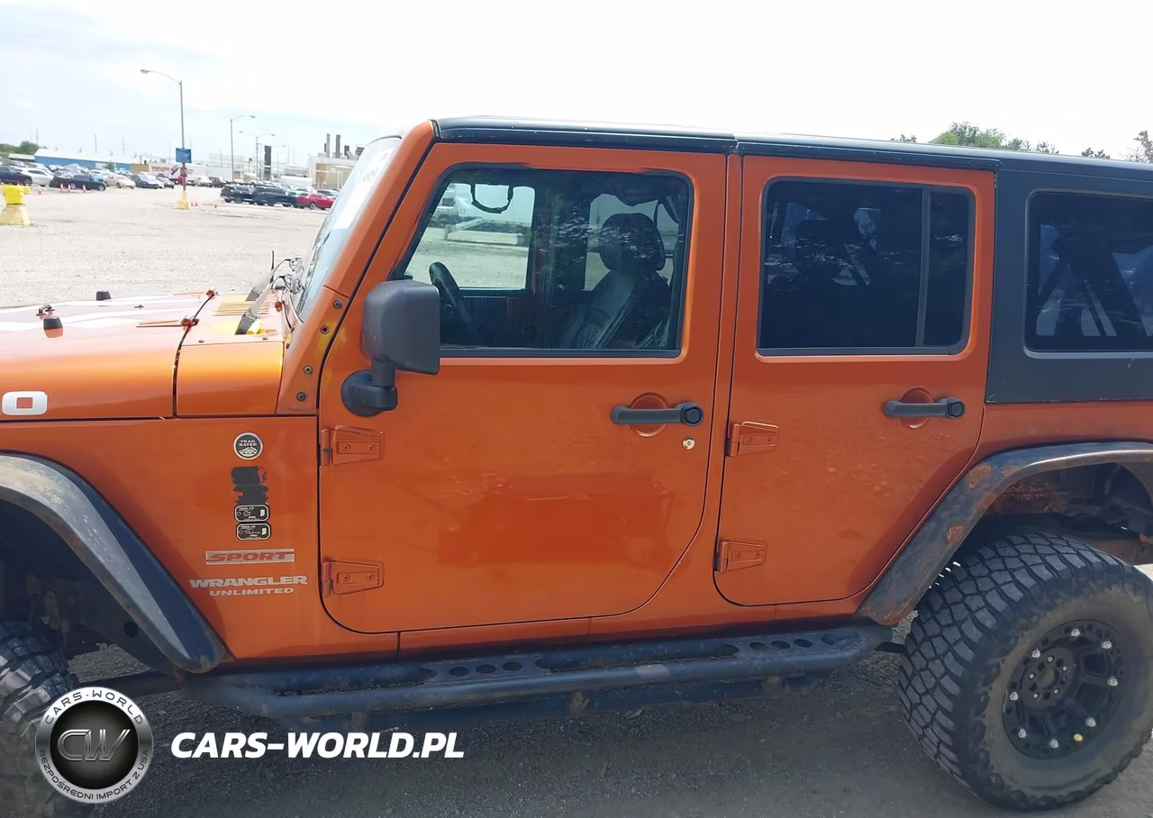 2010 Jeep Wrangler Unlimited Sport VIN:1J4BA3H16AL175285 - 14