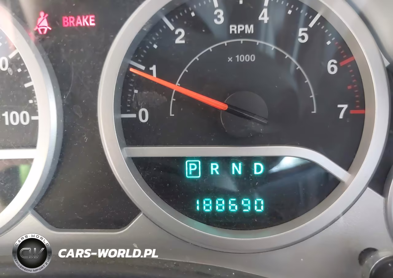 2010 Jeep Wrangler Unlimited Sport VIN:1J4BA3H16AL175285 - 15