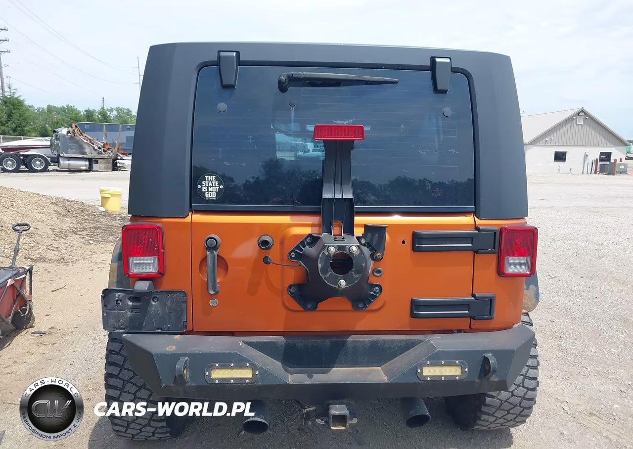 2010 Jeep Wrangler Unlimited Sport VIN:1J4BA3H16AL175285 - 16