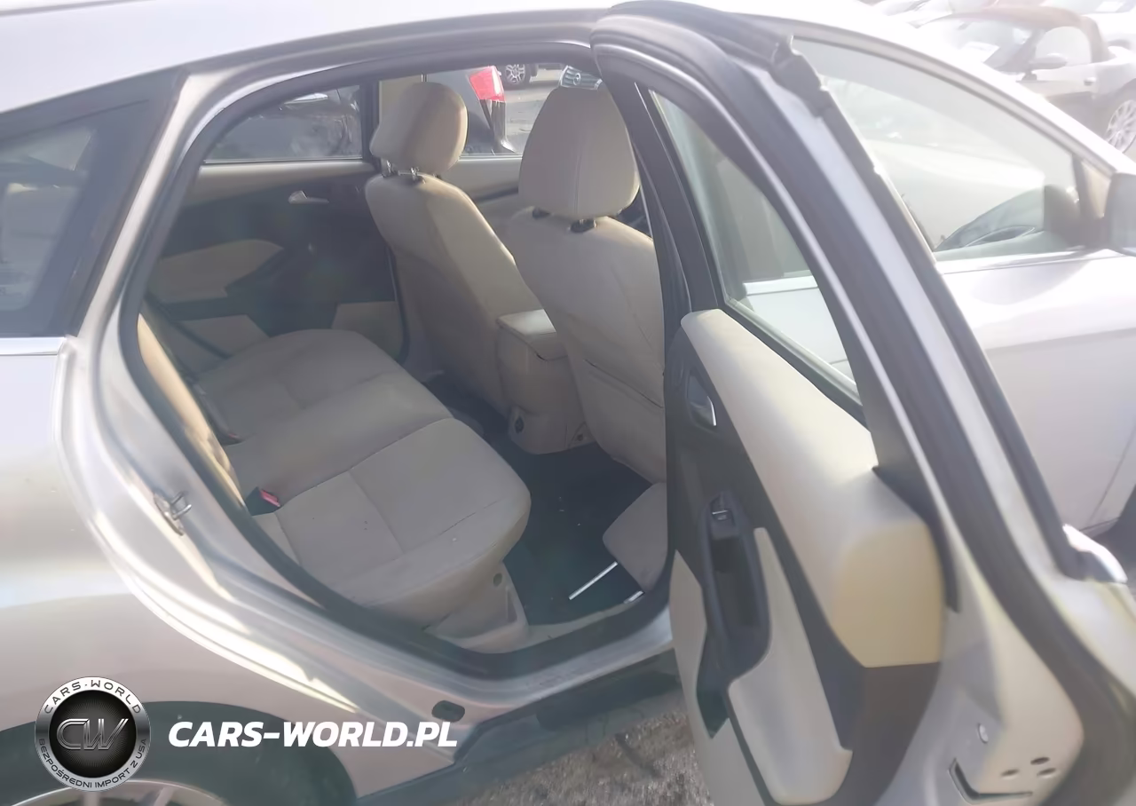 2013 Ford Focus Electric VIN:1FADP3R46DL335665 - 8