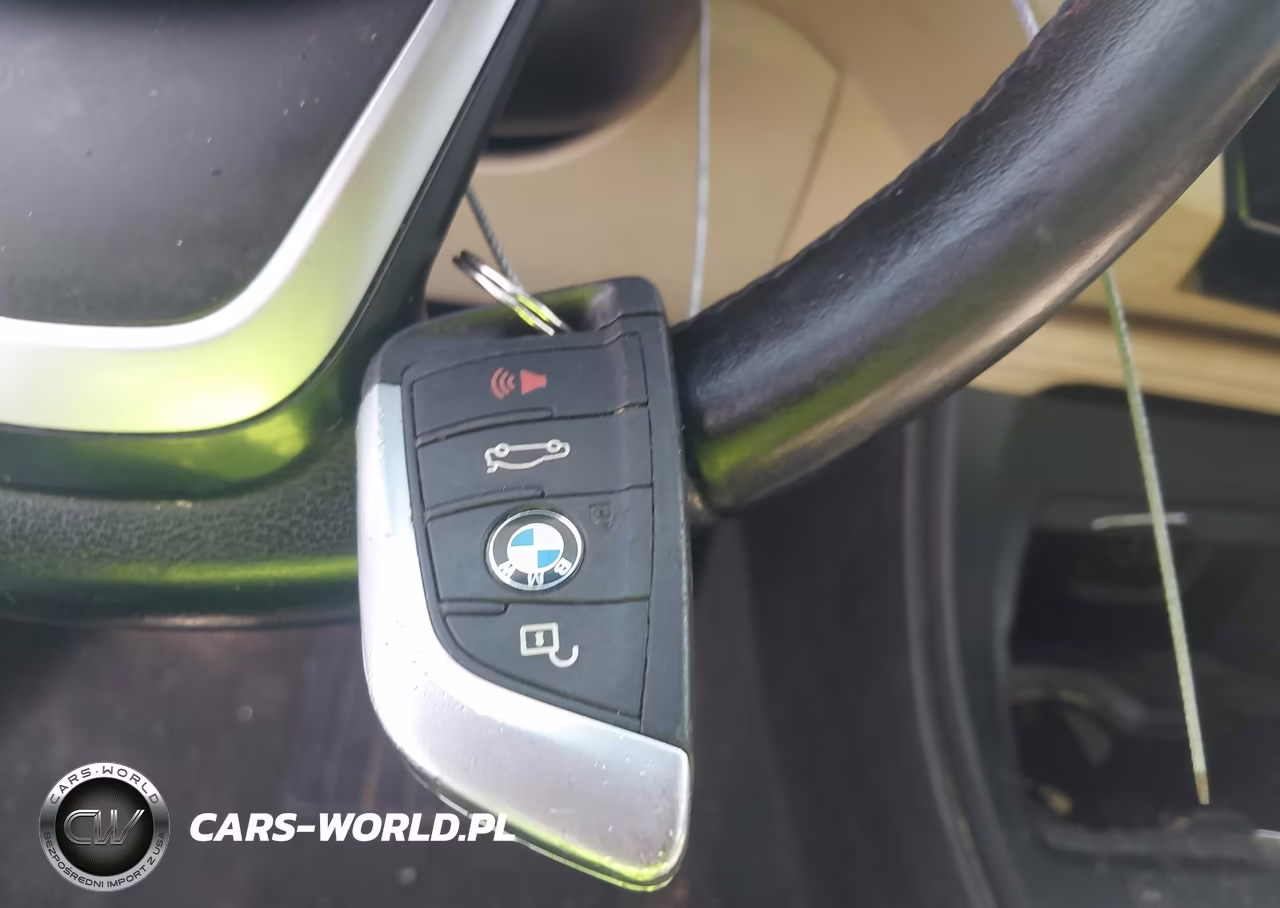 2018 BMW X1 Sdrive28I VIN:WBXHU7C3XJ5L04983 - 11
