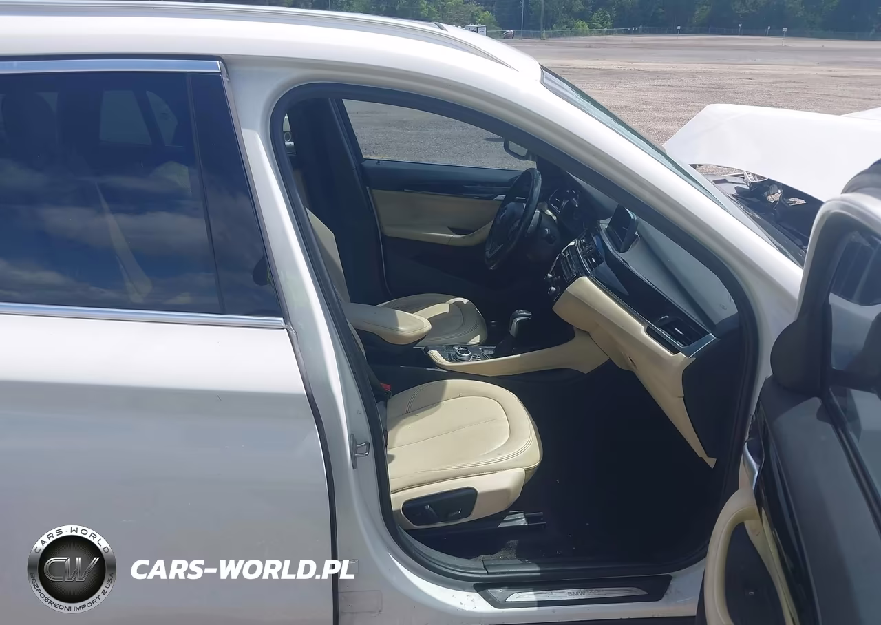 2018 BMW X1 Sdrive28I VIN:WBXHU7C3XJ5L04983 - 5