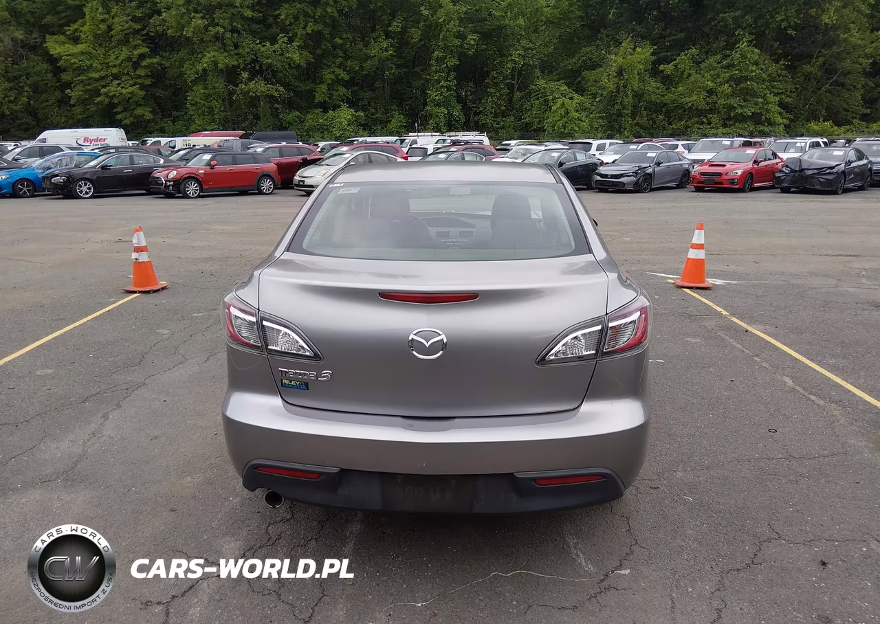 2011 Mazda Mazda3 I Touring VIN:JM1BL1VG4B1406971 - 16