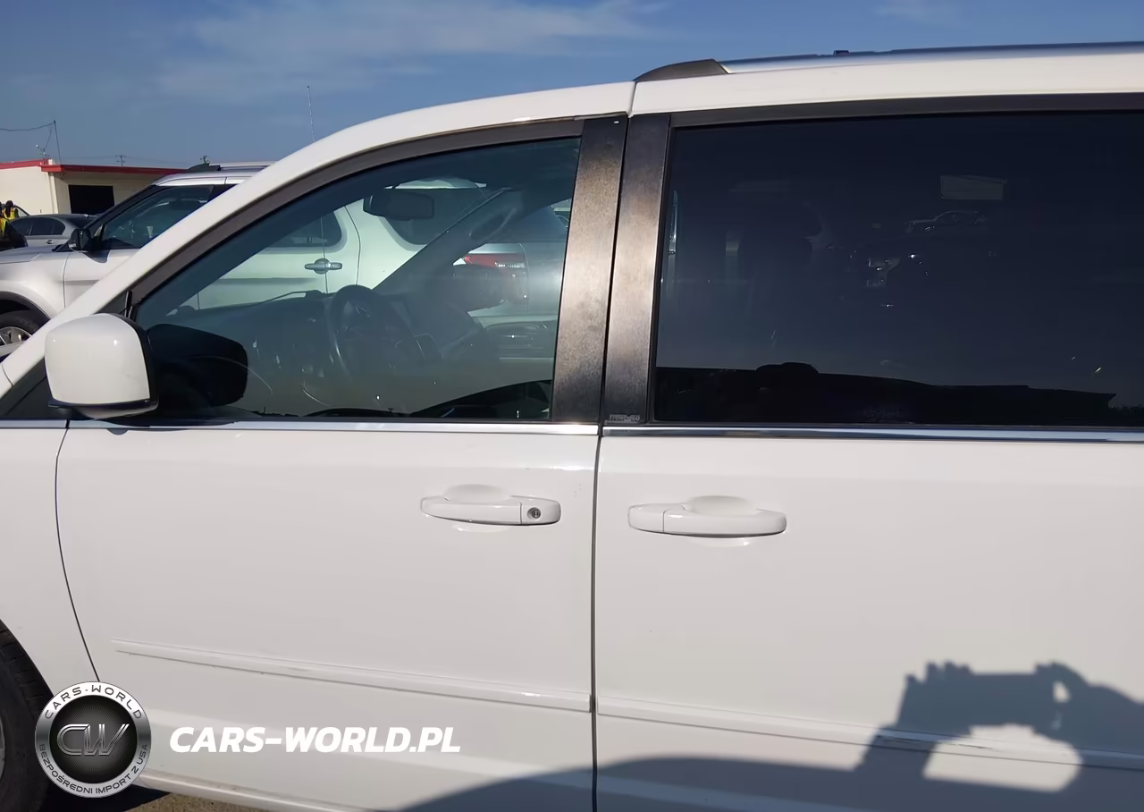 2017 Dodge Grand Caravan Sxt VIN:2C4RDGCG1HR799754 - 14