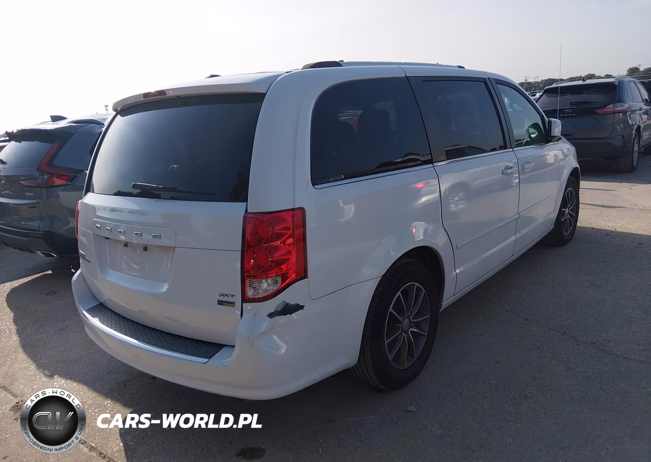 2017 Dodge Grand Caravan Sxt VIN:2C4RDGCG1HR799754 - 4