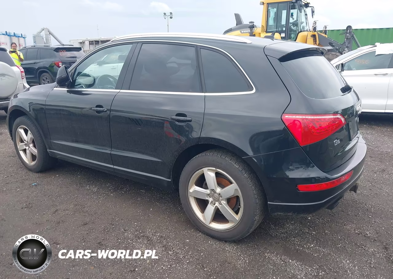 2012 Audi Q5 2.0T Premium VIN:WA1LFAFP8CA013545 - 3