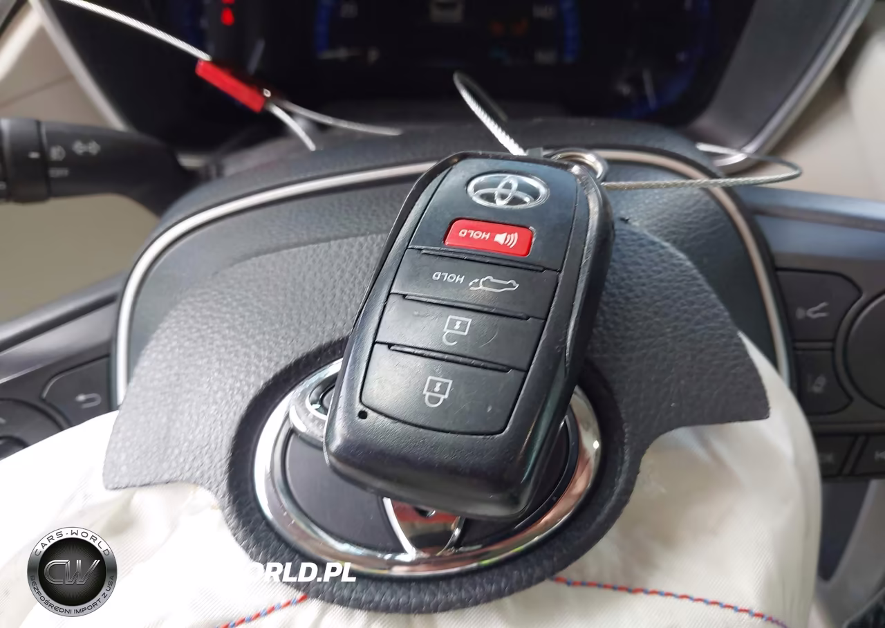 2022 Toyota Corolla Cross Xle VIN:7MUDAAAG0NV007539 - 11