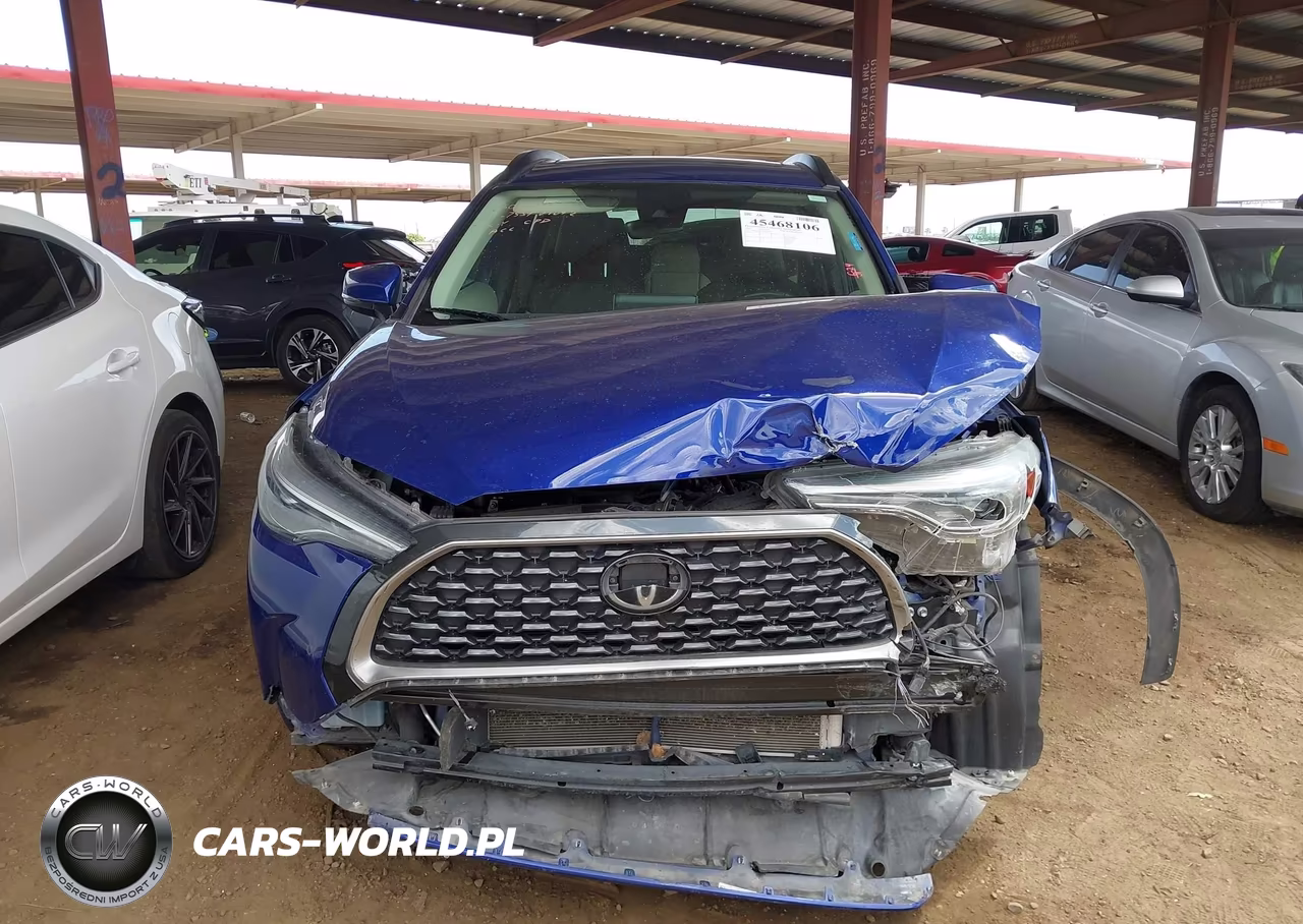 2022 Toyota Corolla Cross Xle VIN:7MUDAAAG0NV007539 - 12