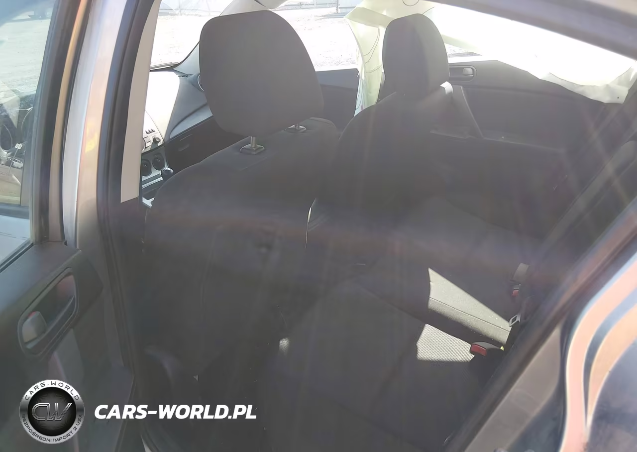 2010 Mazda Mazda3 I Sport VIN:JM1BL1SF6A1157793 - 8
