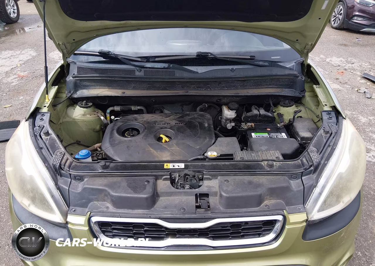 2012 Kia Soul + VIN:KNDJT2A60C7468610 - 10