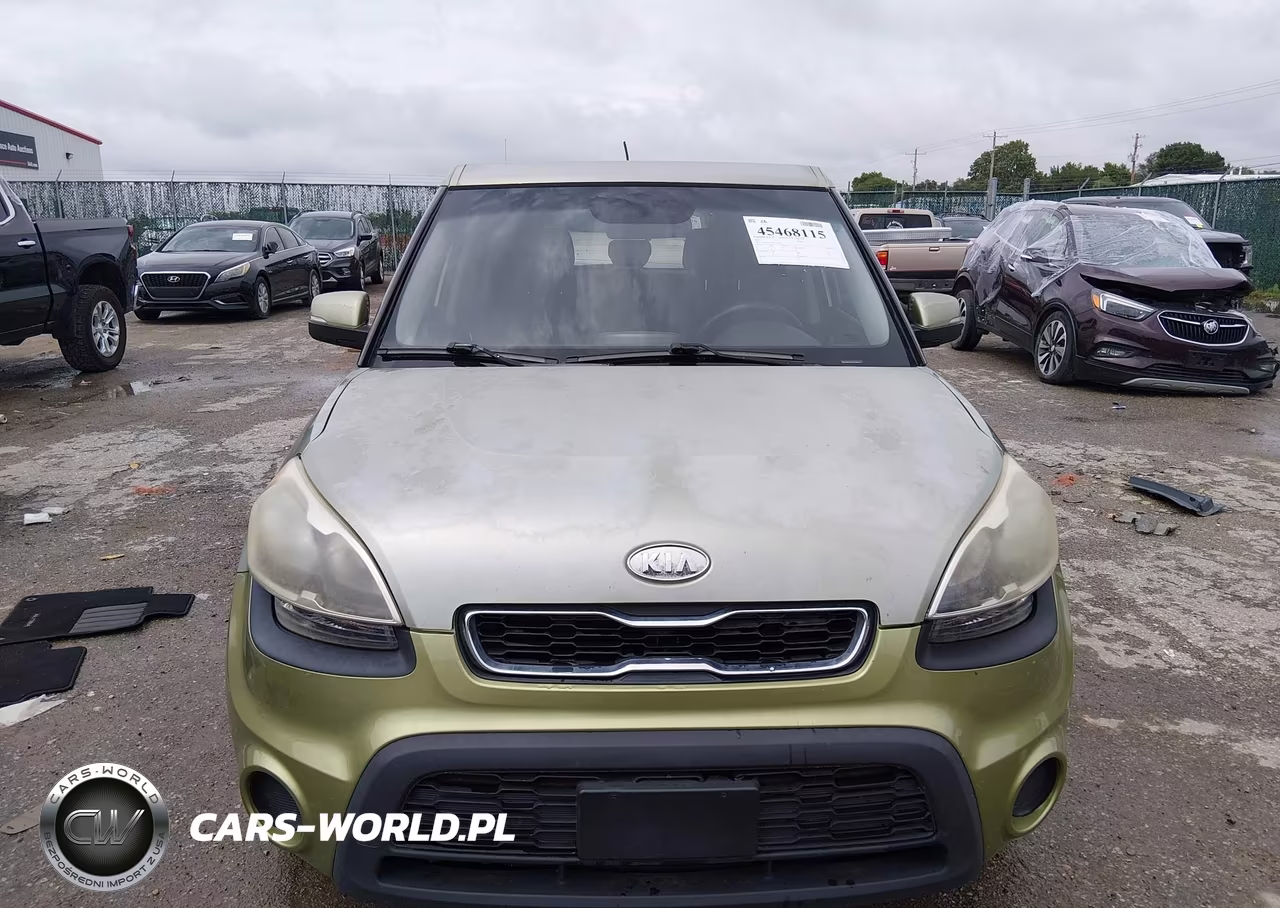 2012 Kia Soul + VIN:KNDJT2A60C7468610 - 6