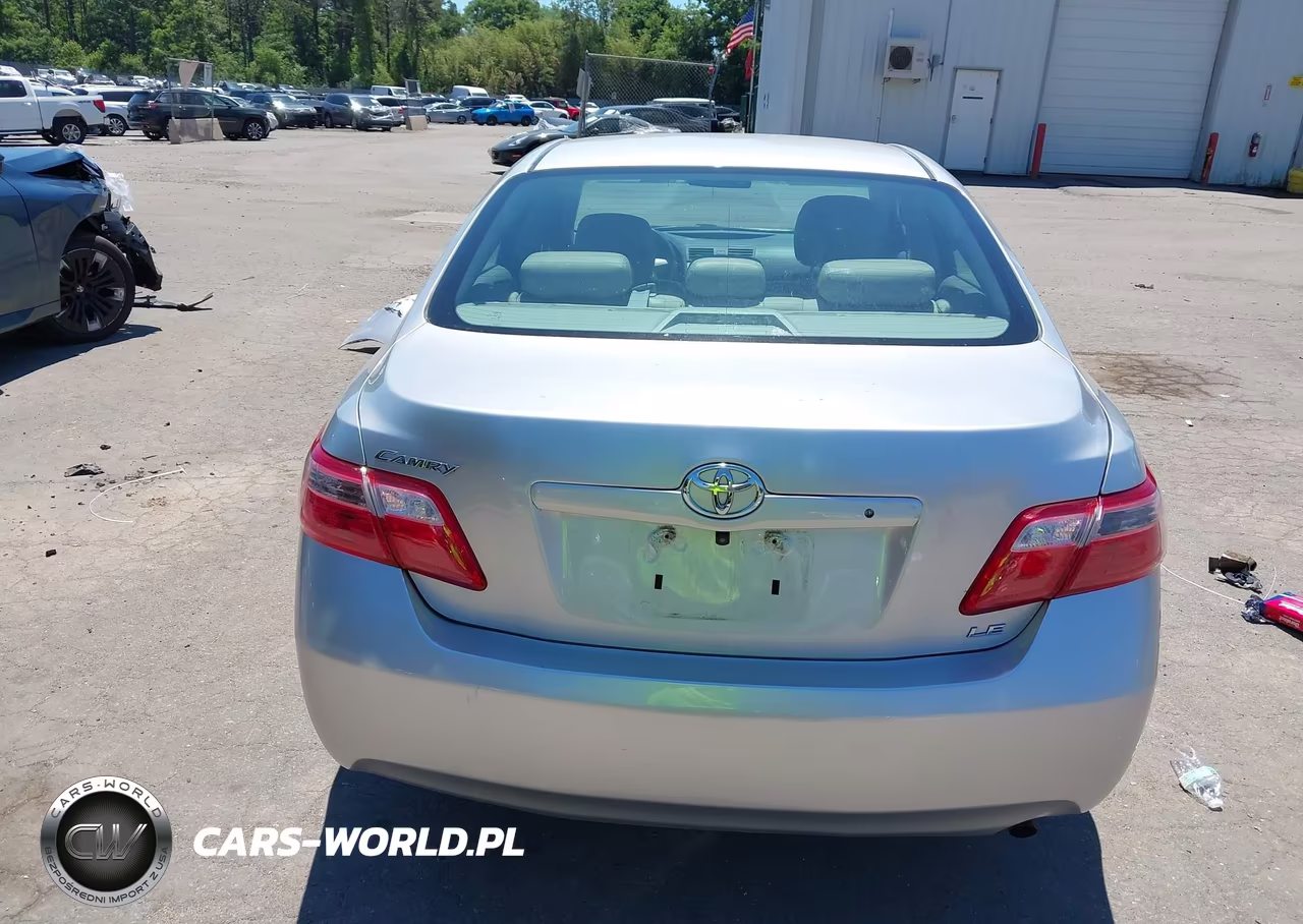 TOYOTA CAMRY VIN:4T1BE46K99U409349 - 17